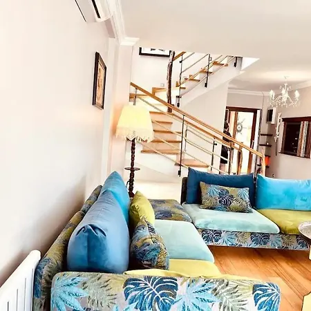 Apartment Calm, Private Oasis For Relaxation With Its Own Pool Urla