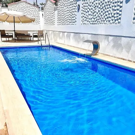 公寓 Calm, Private Oasis For Relaxation With Its Own Pool