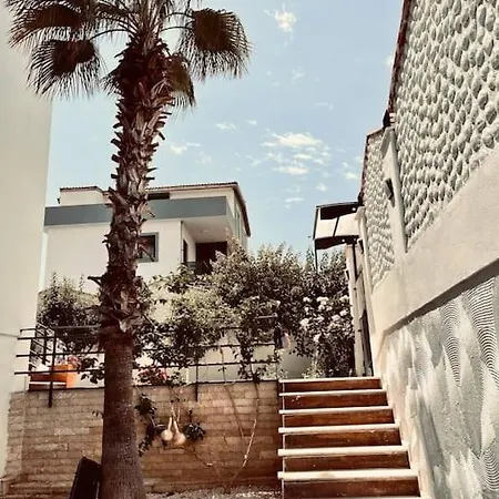 Calm, Private Oasis For Relaxation With Its Own Pool * 乌尔拉
