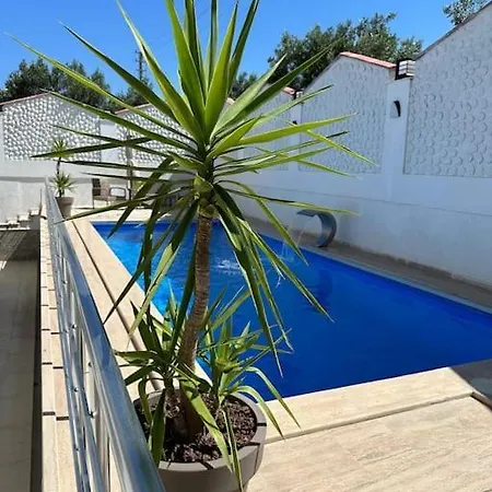 公寓 Calm, Private Oasis For Relaxation With Its Own Pool *